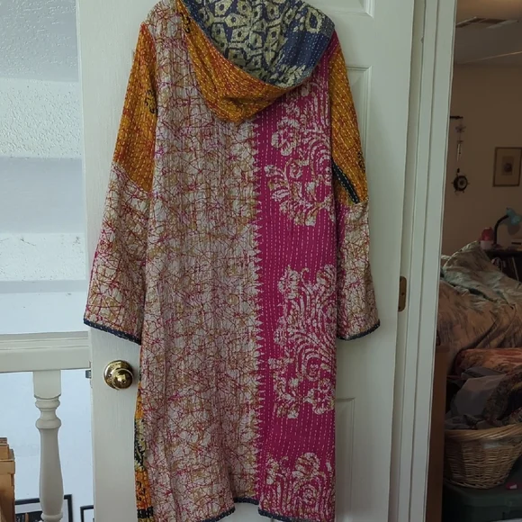 Renew Vintage Indira Kantha Robe - Picture 4 of 4